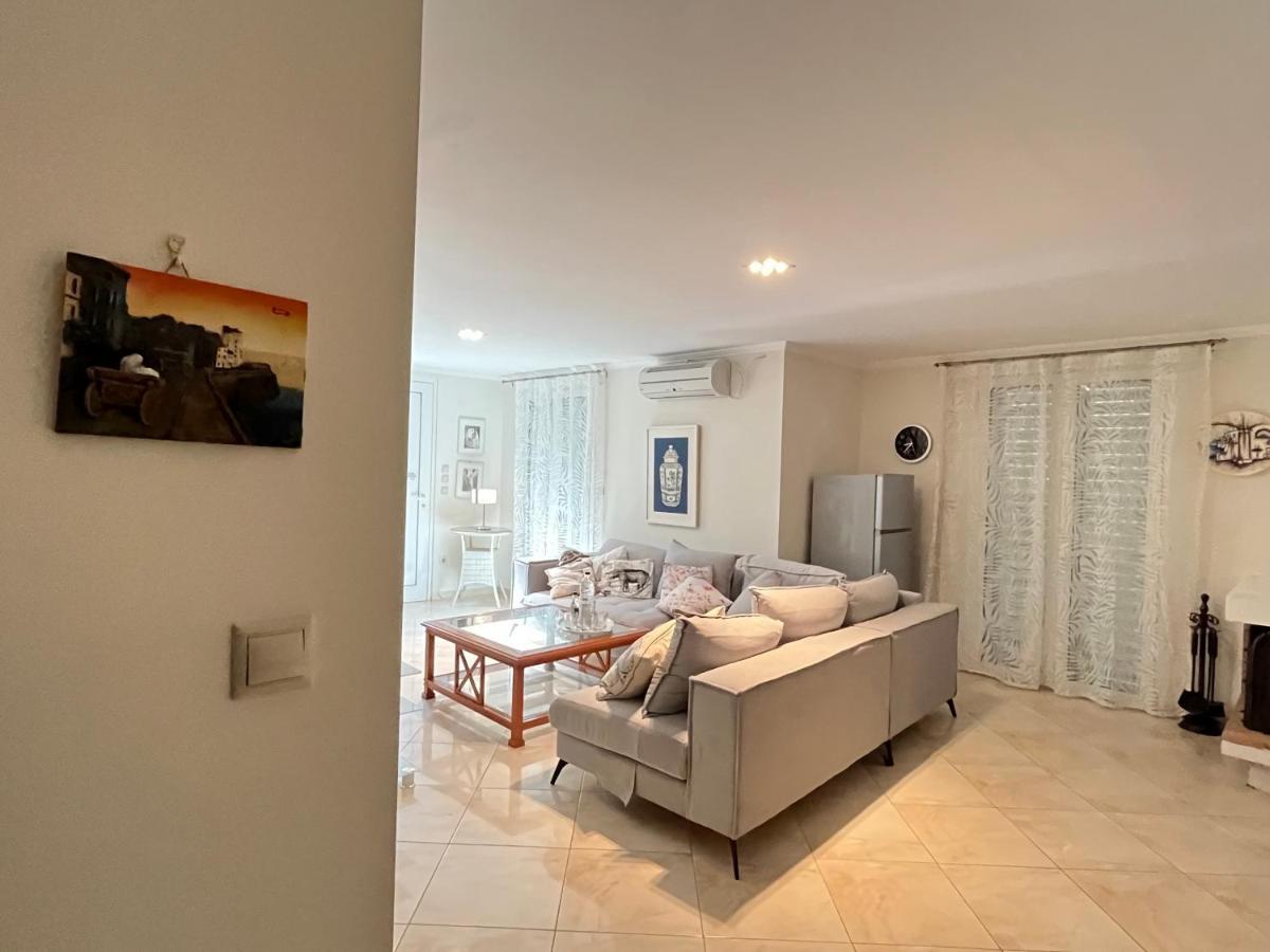 Villa Ampelaki "30 Meters To Beach" 帕莱欧卡斯提撒 外观 照片