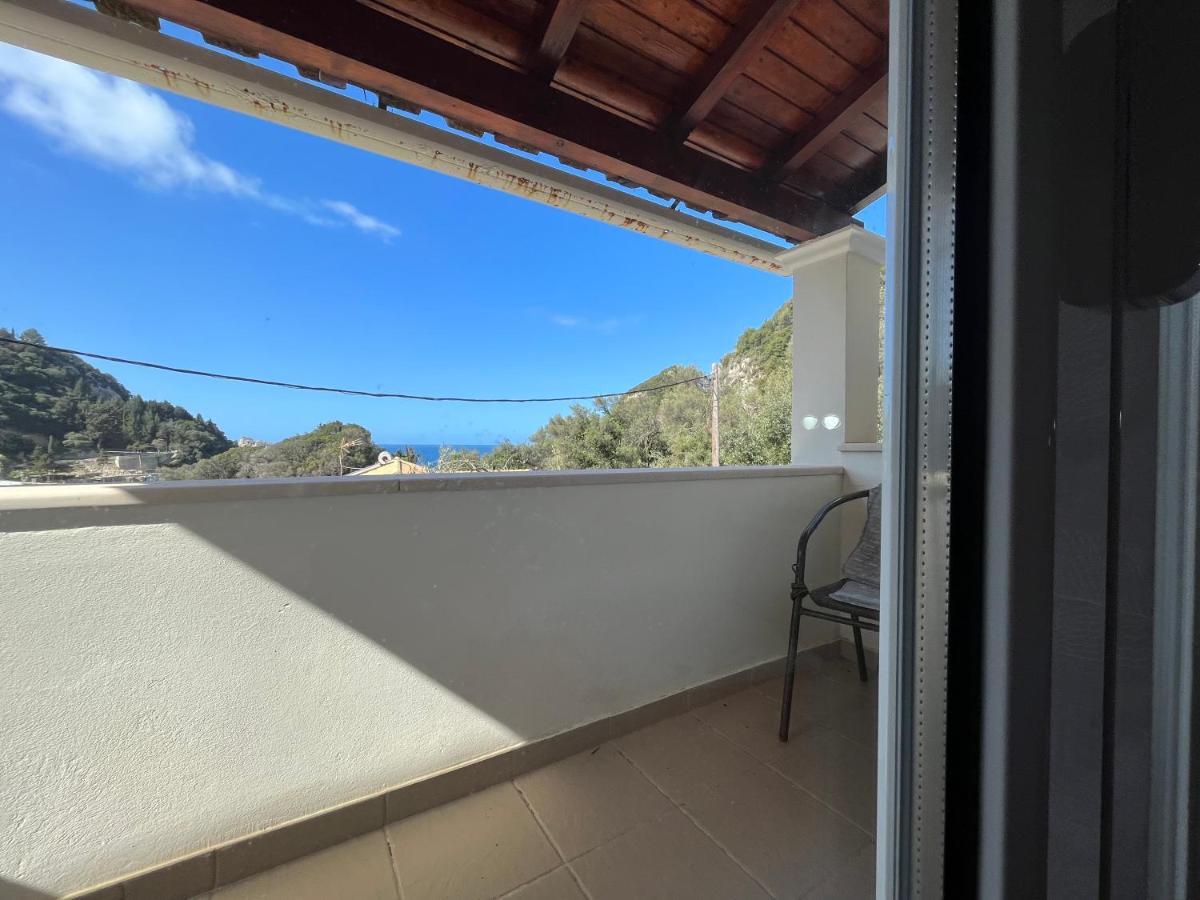 Villa Ampelaki "30 Meters To Beach" 帕莱欧卡斯提撒 外观 照片